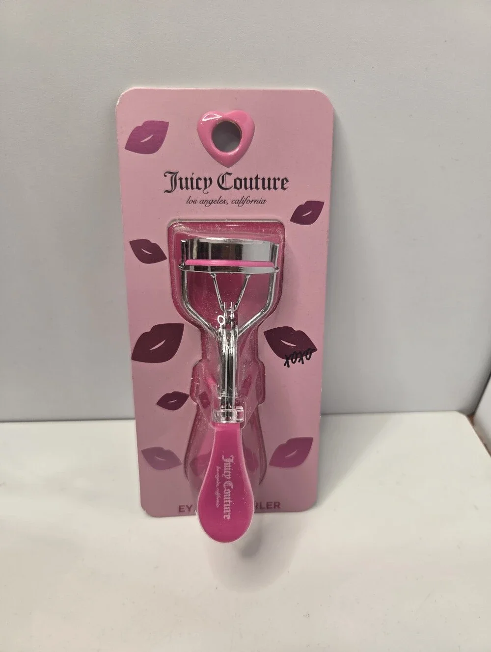 💕▪️Juicy Couture▪️( Uk Import) Hot Pink Eyelash Curler